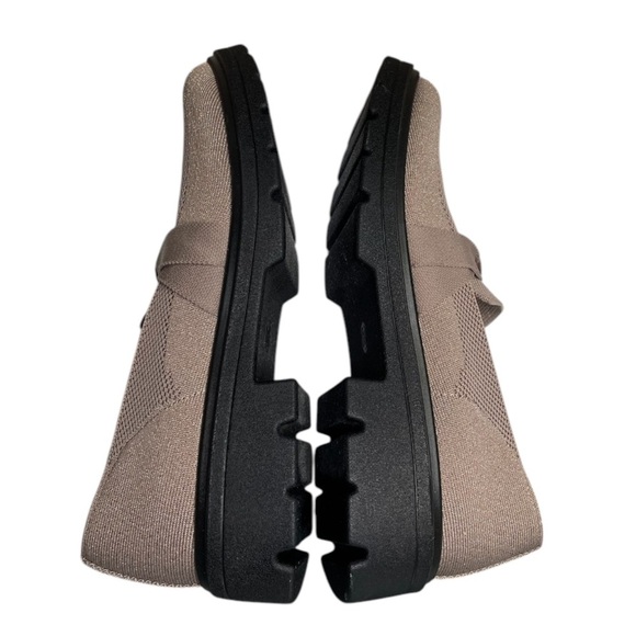 NEW BZees Muse Bow Platform Loafer Shoes Lifestride Latte Tan Women's Size 10W - Picture 5 of 10